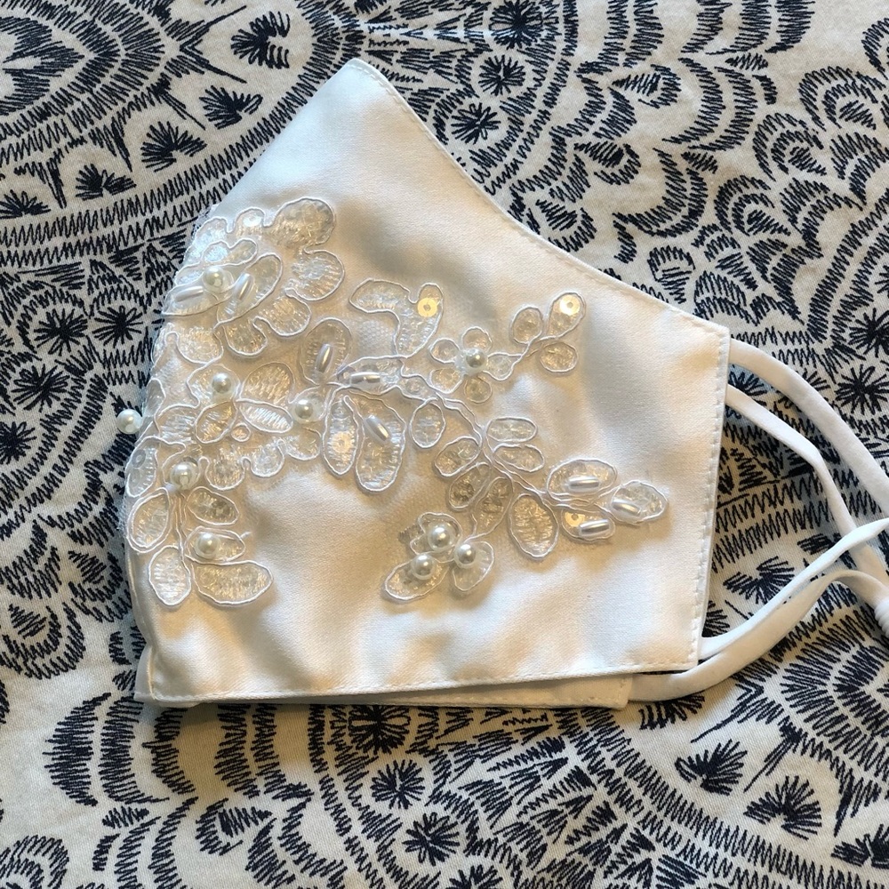 Face Masks Set - NWT - Picture 3 of 6